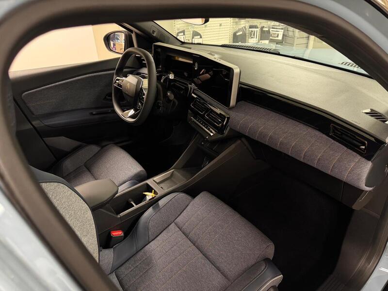 heti ajoon Renault 4