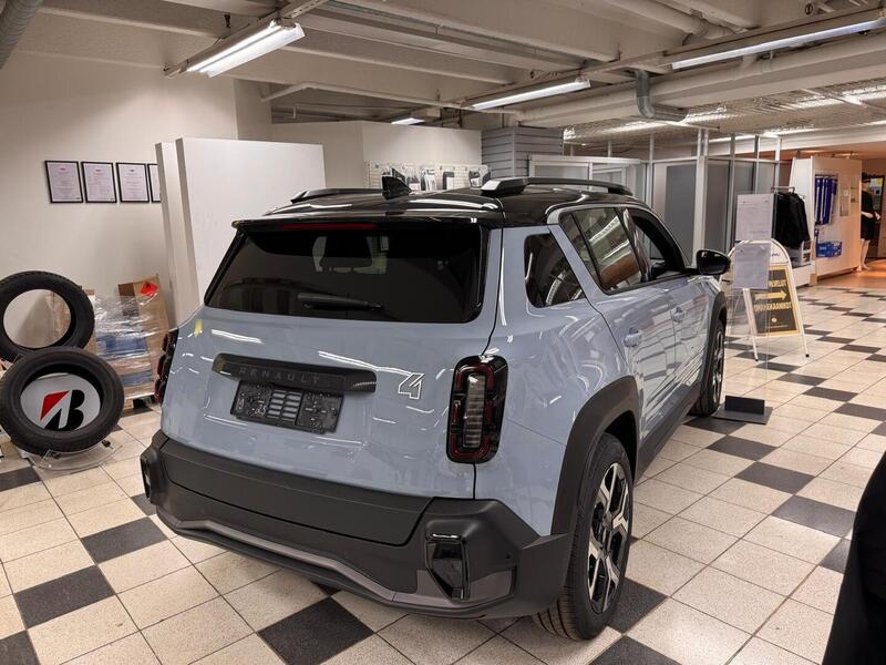 heti ajoon Renault 4