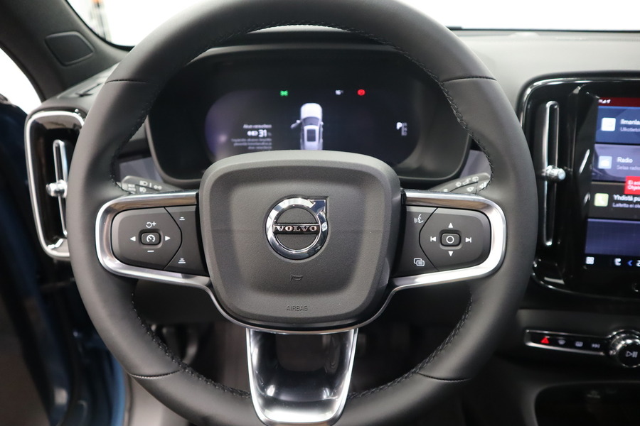 heti ajoon Volvo EX40