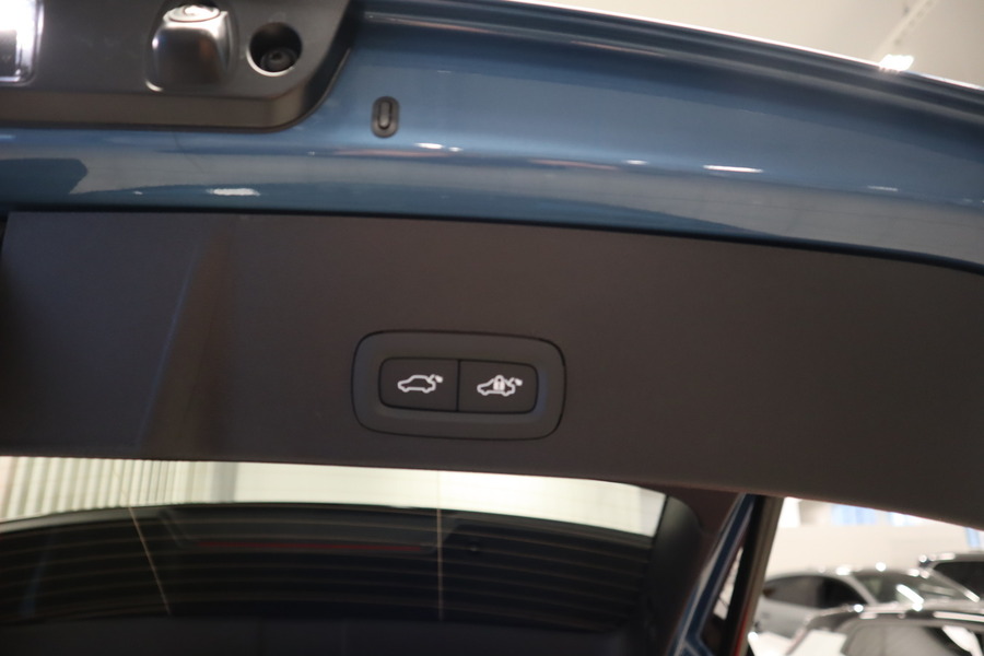 heti ajoon Volvo EX40