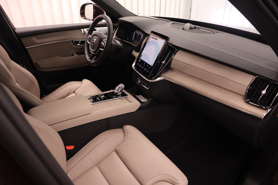 heti ajoon Volvo XC90