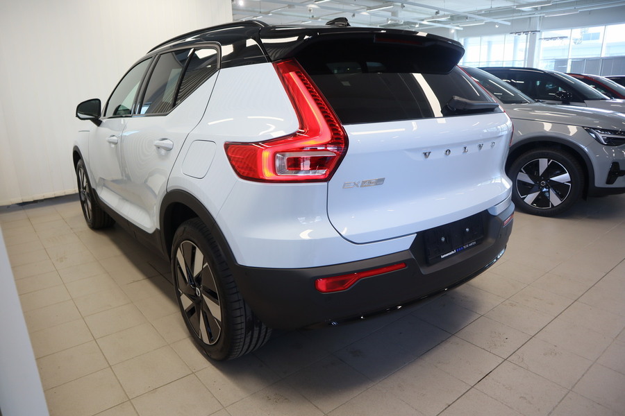 heti ajoon Volvo EX40