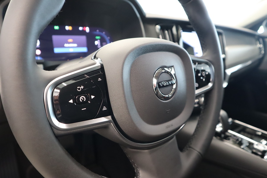 heti ajoon Volvo V90