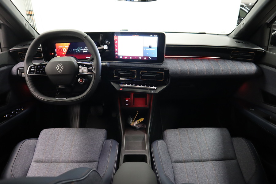 heti ajoon Renault 4