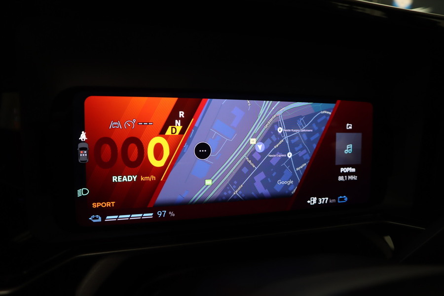 heti ajoon Renault 4