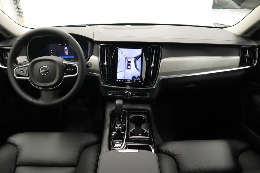 heti ajoon Volvo V90