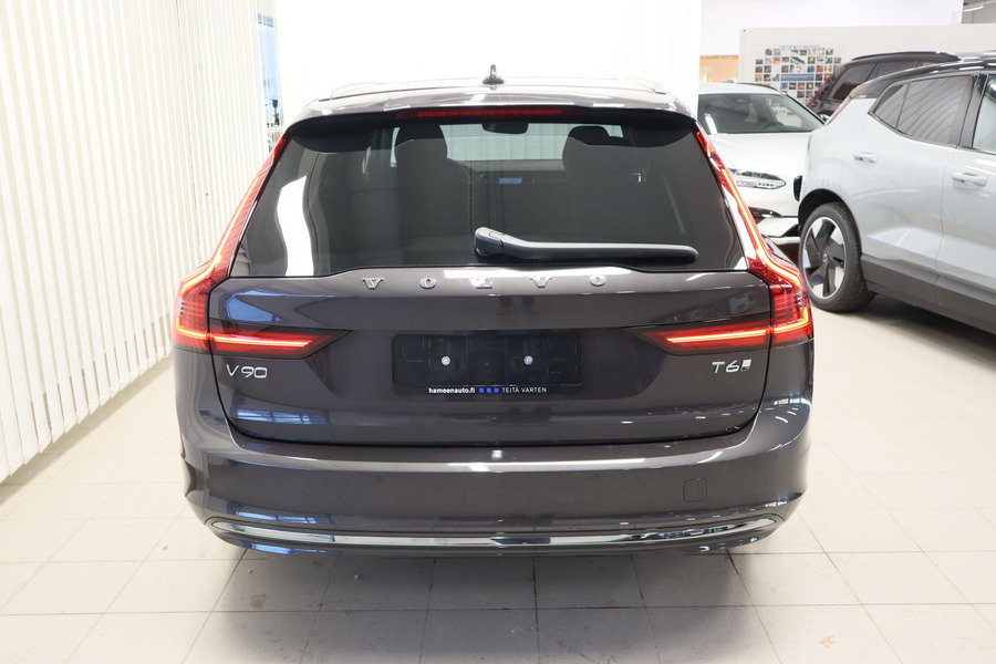 heti ajoon Volvo V90