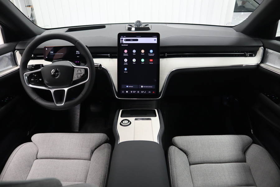 heti ajoon Volvo EX90