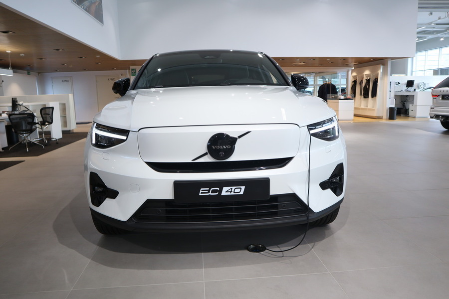 heti ajoon Volvo EC40