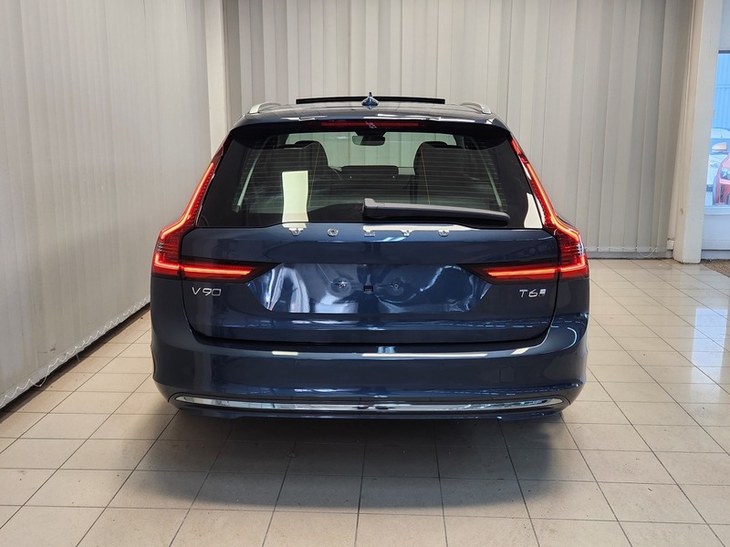 heti ajoon Volvo V90