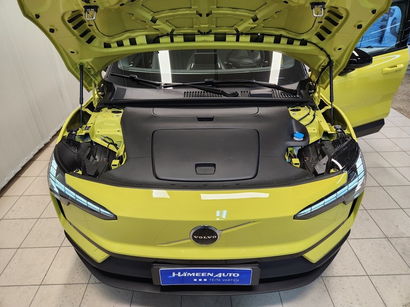 heti ajoon Volvo EX30