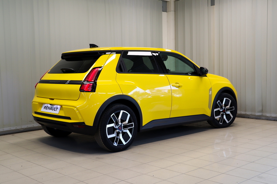 heti ajoon Renault 5