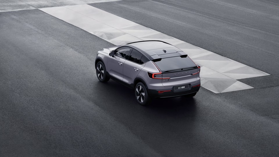 heti ajoon Volvo EC40