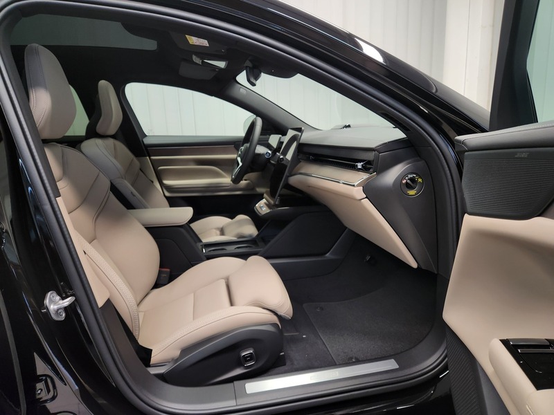 heti ajoon Volvo ES90