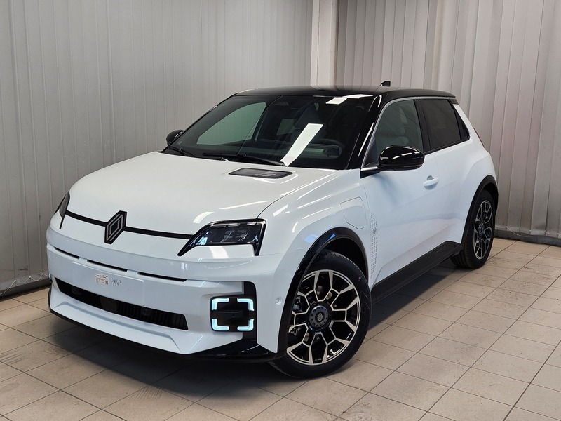 heti ajoon Renault 5