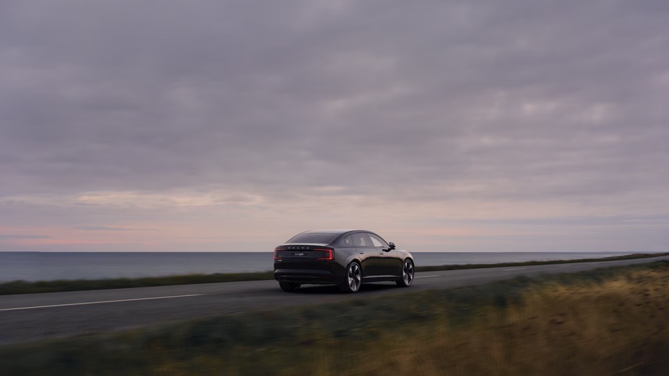 heti ajoon Volvo ES90