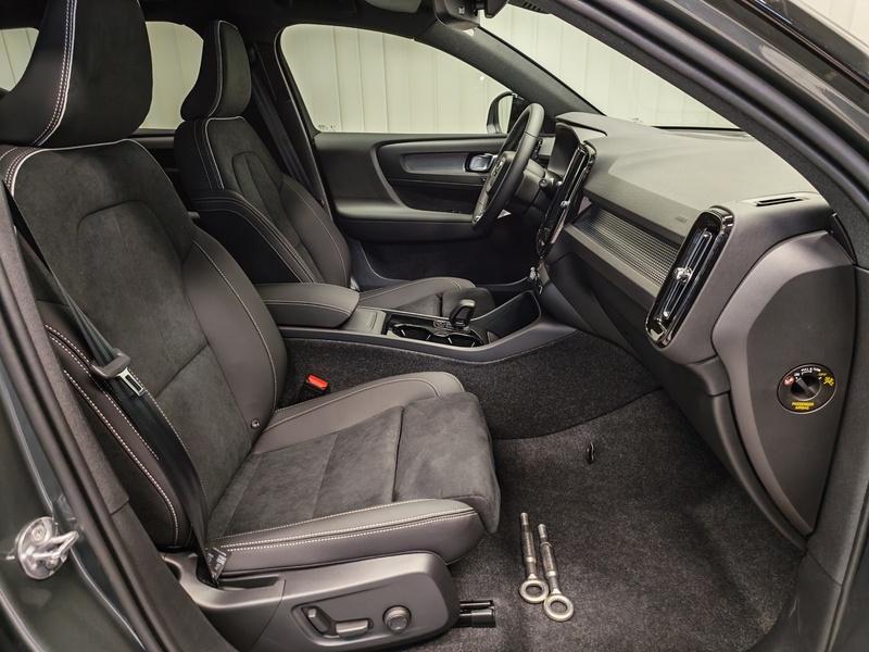 heti ajoon Volvo EX40