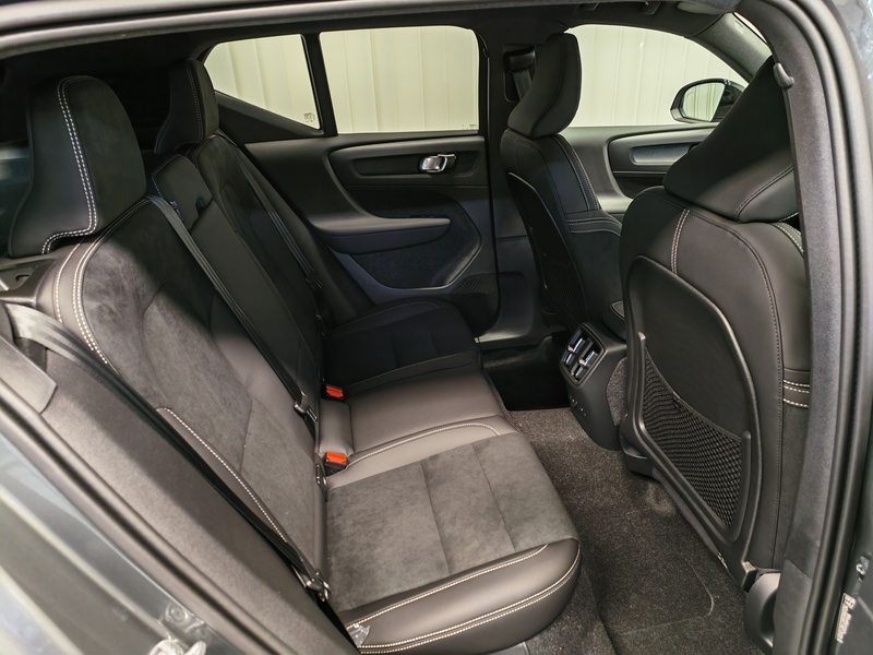 heti ajoon Volvo EX40