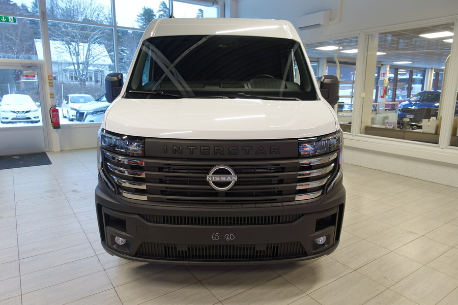 heti ajoon Nissan Interstar