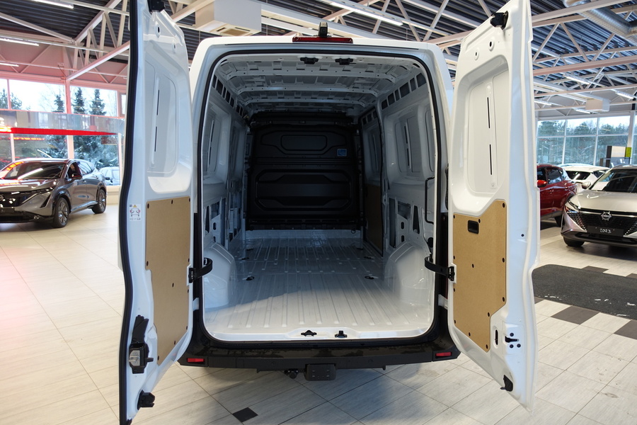 heti ajoon Nissan Interstar