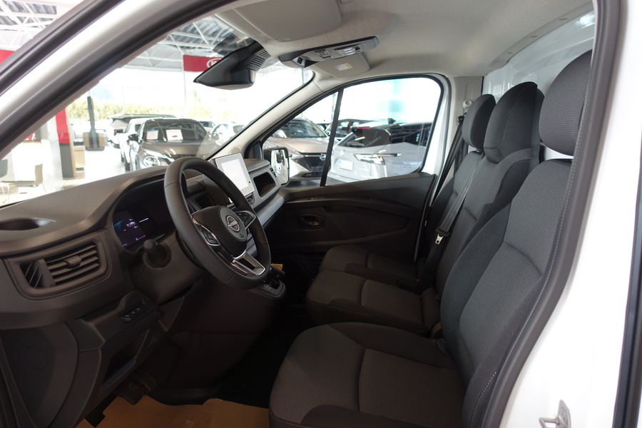 heti ajoon Nissan Primastar