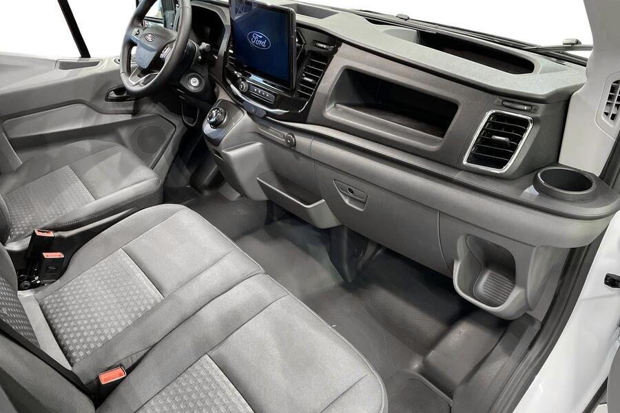 heti ajoon Ford Transit