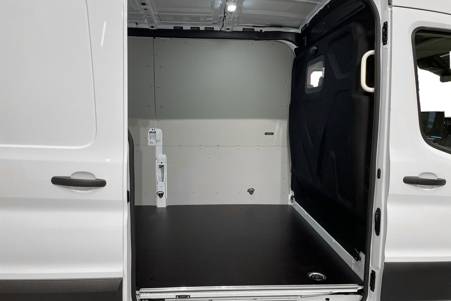 heti ajoon Ford Transit