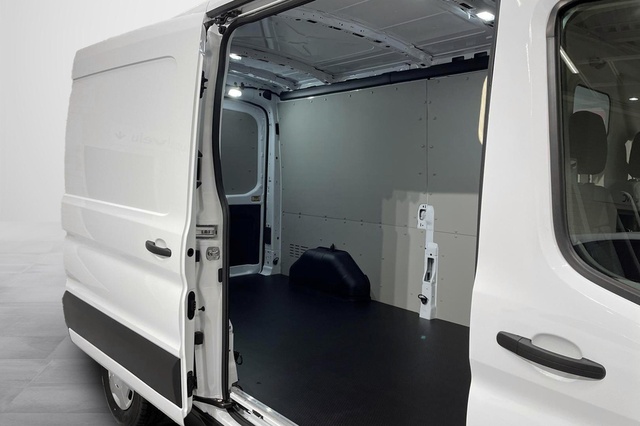 heti ajoon Ford Transit