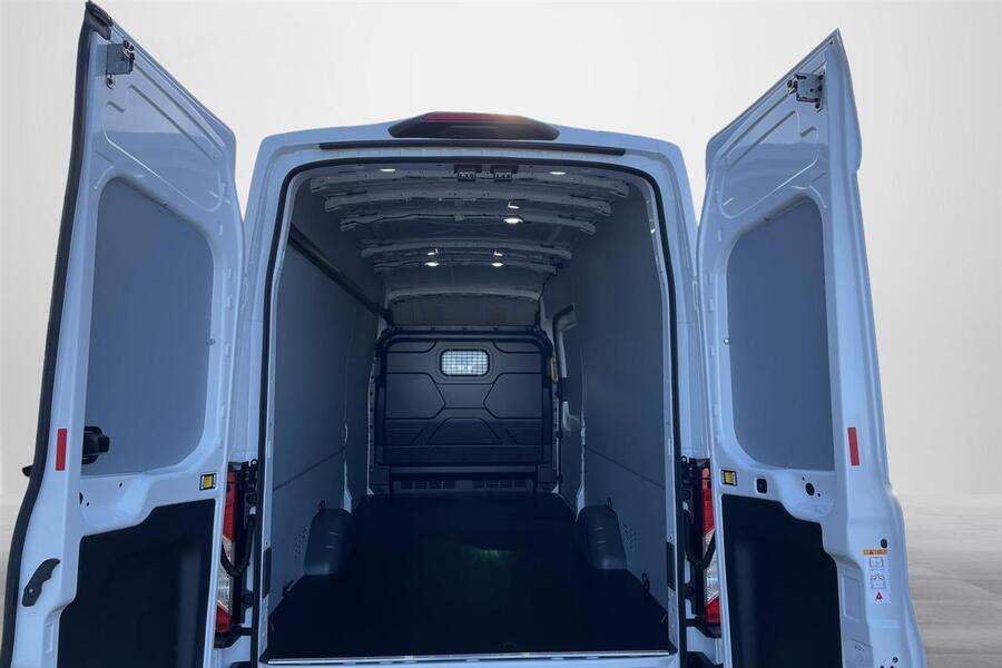 heti ajoon Ford Transit