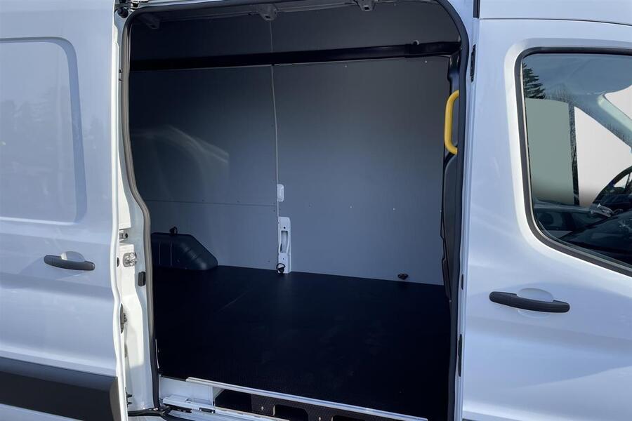 heti ajoon Ford Transit