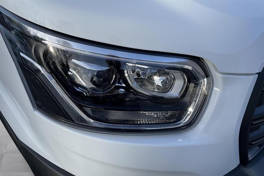 heti ajoon Ford Transit