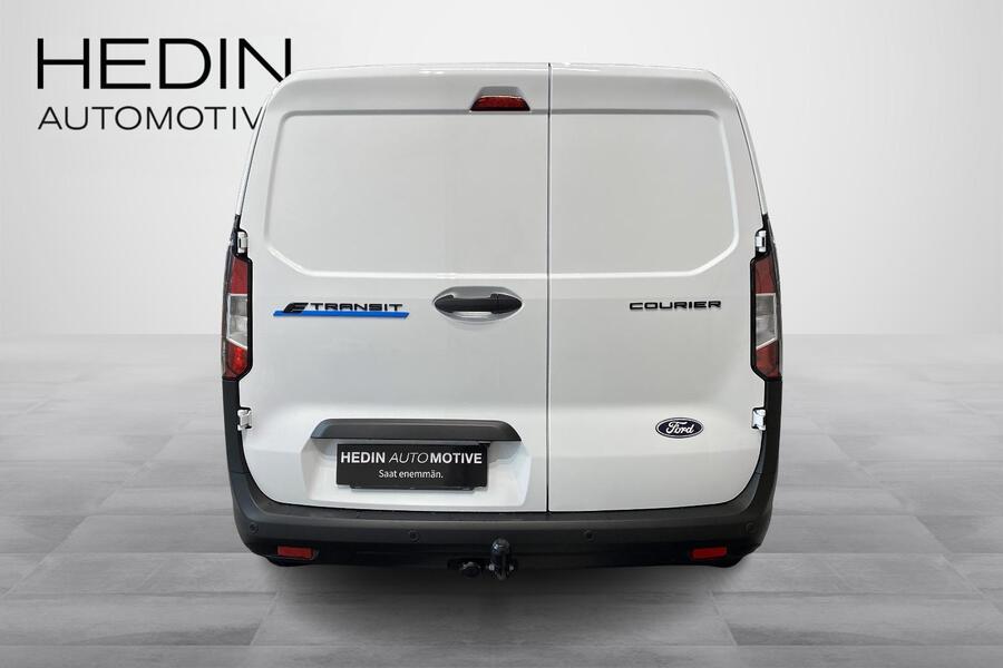 heti ajoon Ford Transit Courier