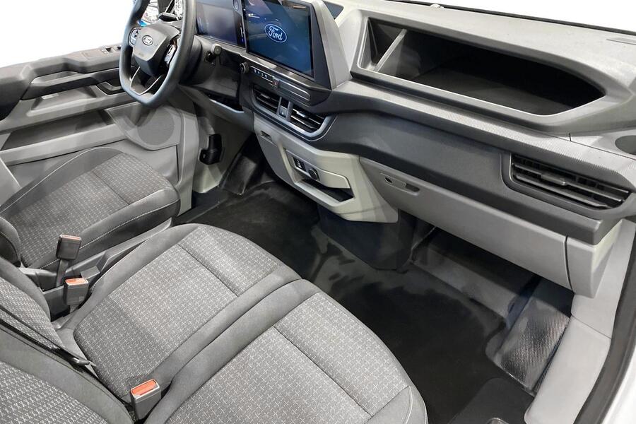 heti ajoon Ford Transit Custom