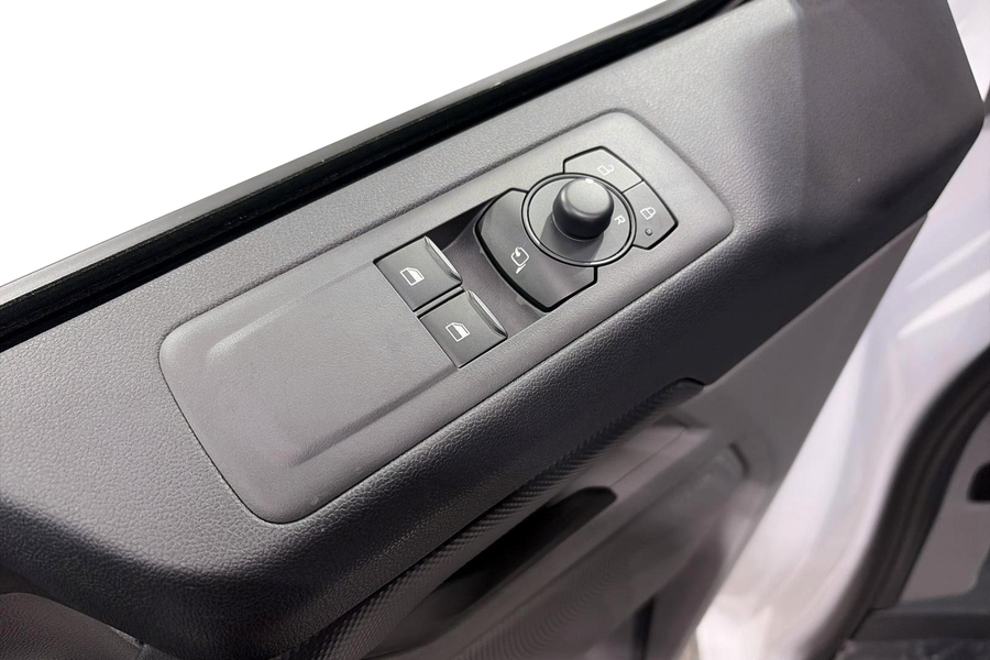 heti ajoon Ford Transit Custom