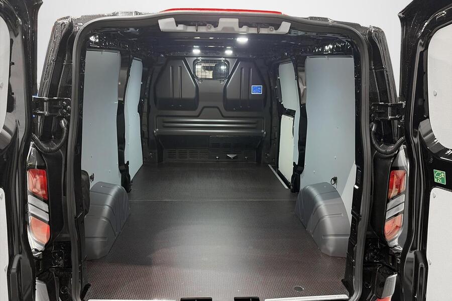 heti ajoon Ford Transit Custom