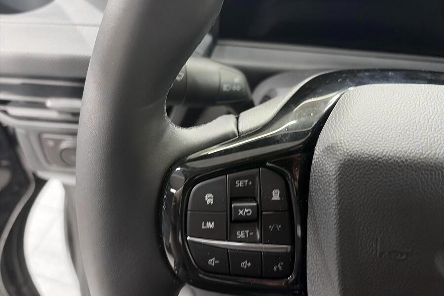 heti ajoon Ford Transit Custom