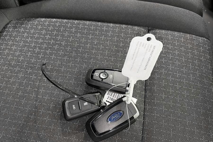 heti ajoon Ford Transit Custom