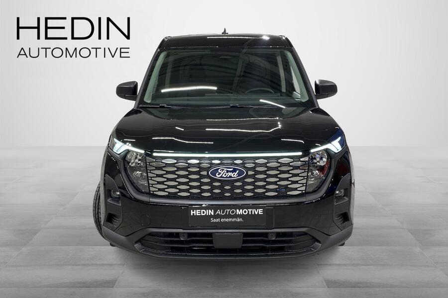 heti ajoon Ford Transit Courier