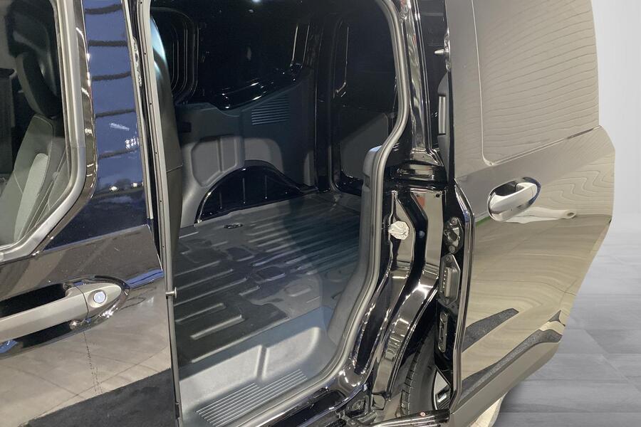 heti ajoon Ford Transit Courier