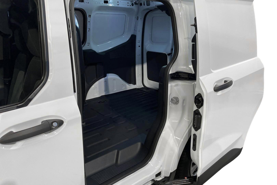 heti ajoon Ford Transit Courier