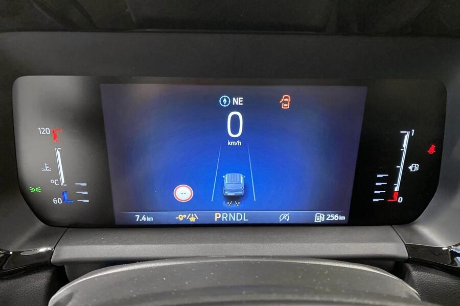 heti ajoon Ford Transit Courier