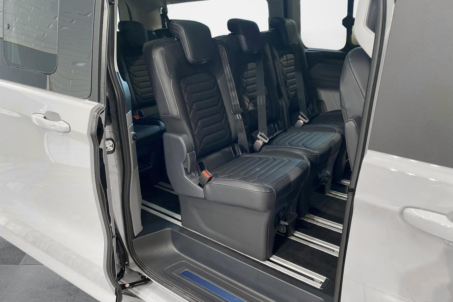 heti ajoon Ford Tourneo Custom