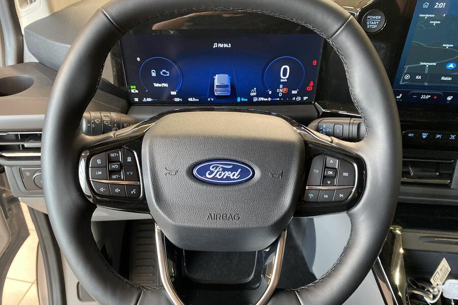 heti ajoon Ford Tourneo Custom