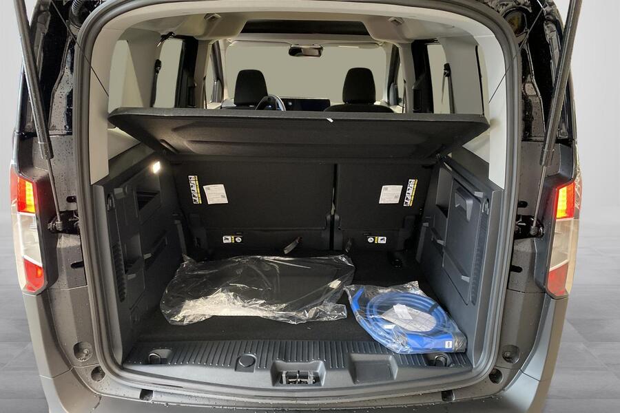 heti ajoon Ford Tourneo Courier