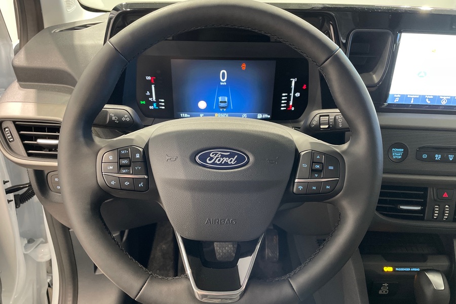 heti ajoon Ford Tourneo Courier