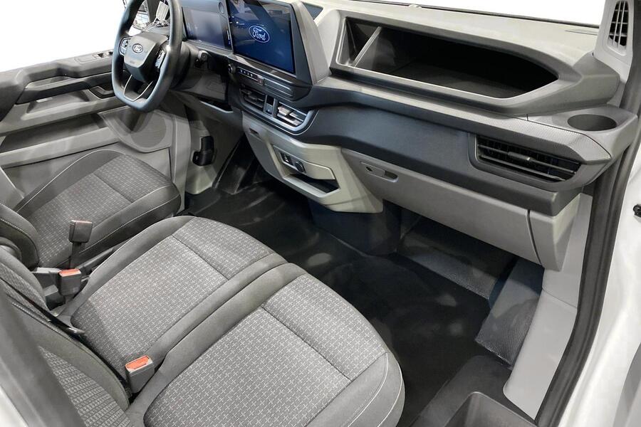 heti ajoon Ford Transit Custom