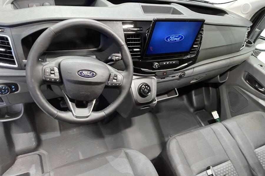 heti ajoon Ford Transit