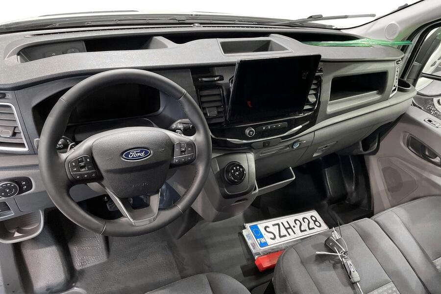 heti ajoon Ford Transit