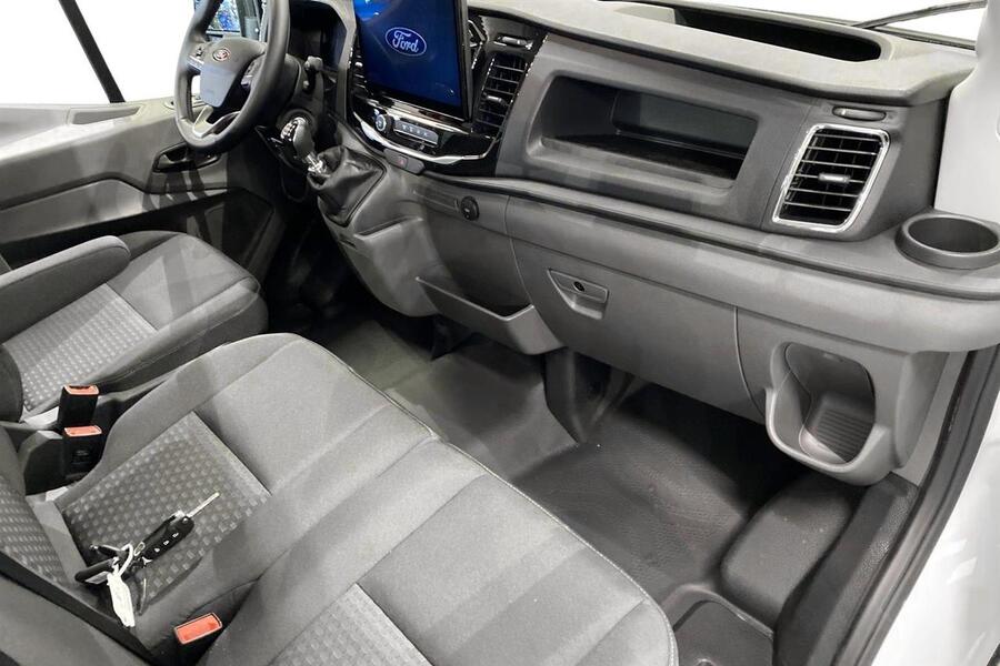 heti ajoon Ford Transit