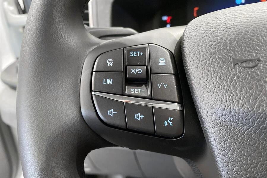 heti ajoon Ford Transit